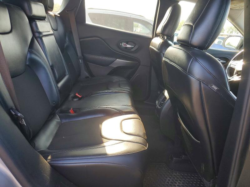 Продажа на аукционе авто 2019 Jeep Cherokee, vin: 1C4PJMLX7KD372796, номер лота: 61873106