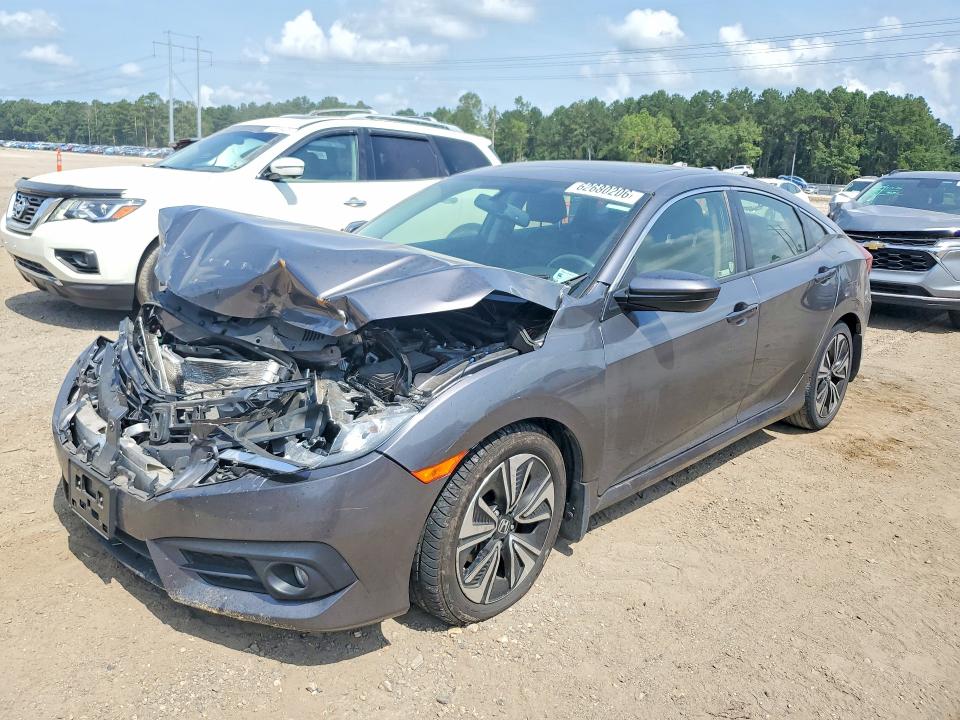 Продажа на аукционе авто 2018 Honda Civic, vin: JHMFC1F71JX026447, номер лота: 62680206