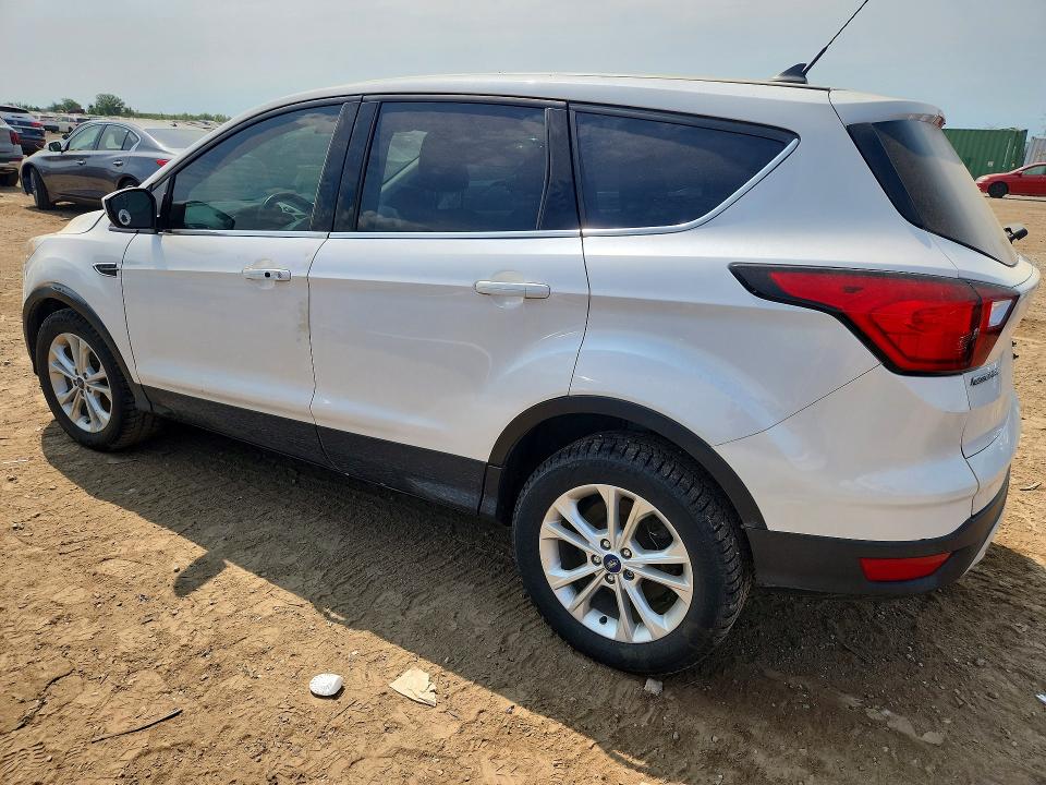62404336 :رقم المزاد ، 1FMCU9GD3KUB96683 vin ، 2019 Ford Escape مزاد بيع