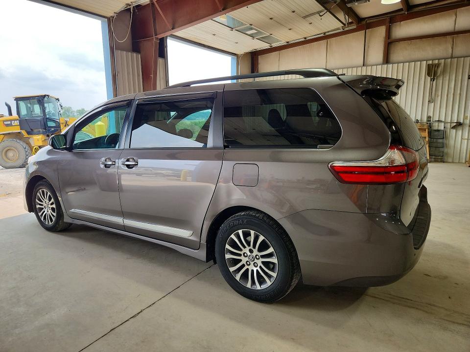 Продаж на аукціоні авто 2018 Toyota Sienna, vin: 5TDYZ3DC2JS944783, номер лоту: 61540636