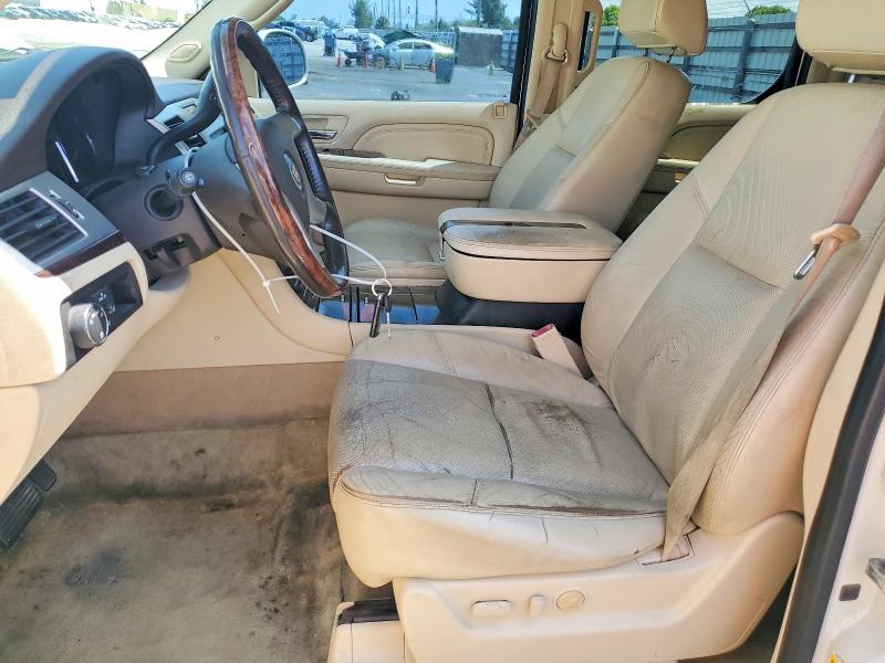 62826706 :رقم المزاد ، 1GYFK66878R271742 vin ، 2008 Cadillac Escalade مزاد بيع
