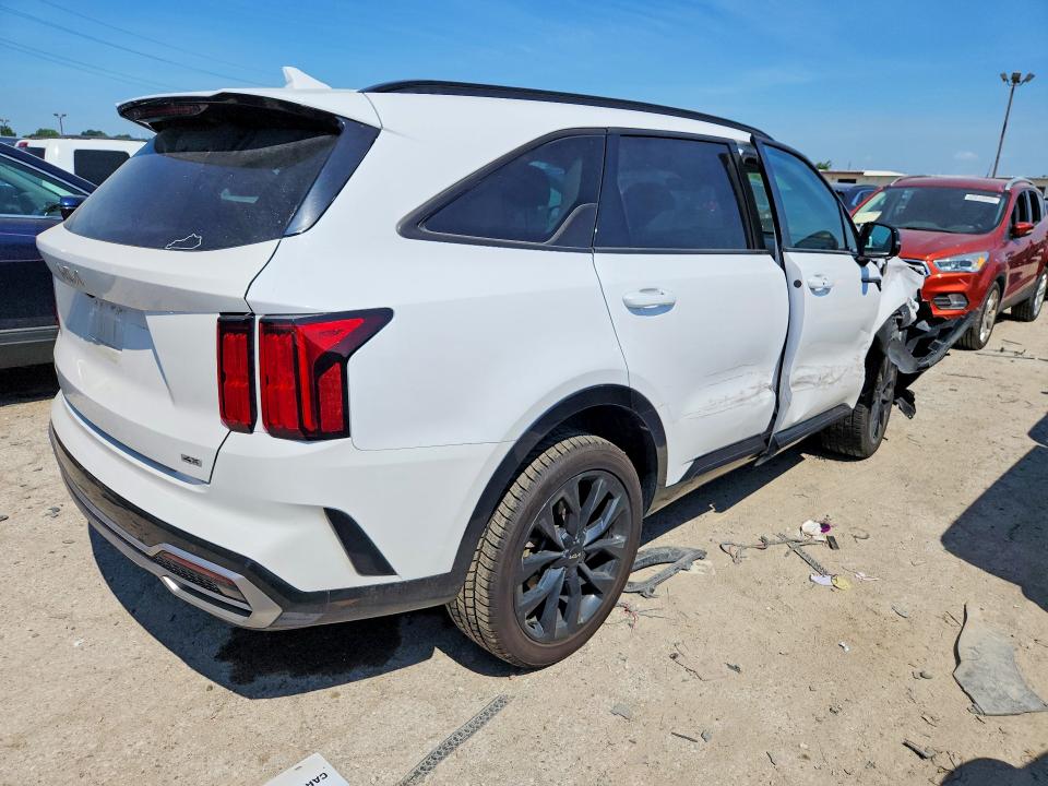 60979106 :رقم المزاد ، 5XYRKDLF2PG248781 vin ، 2023 Kia Sorento مزاد بيع