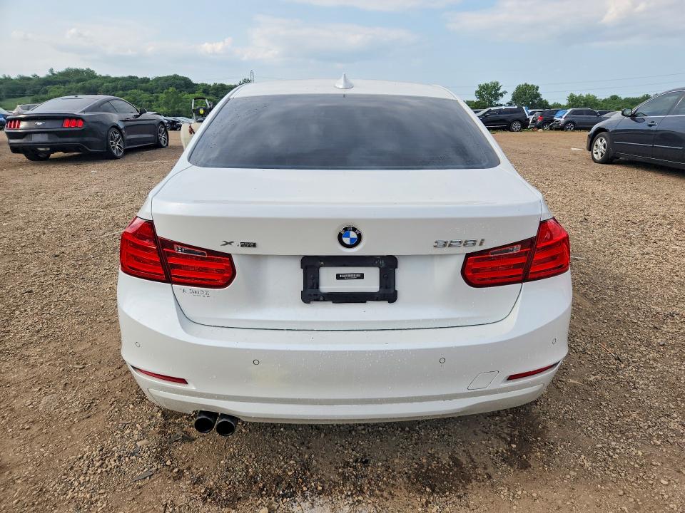 2014 Bmw 328 მანქანა იყიდება აუქციონზე, vin: WBA3B5C55EP652572, აუქციონის ნომერი: 61550566