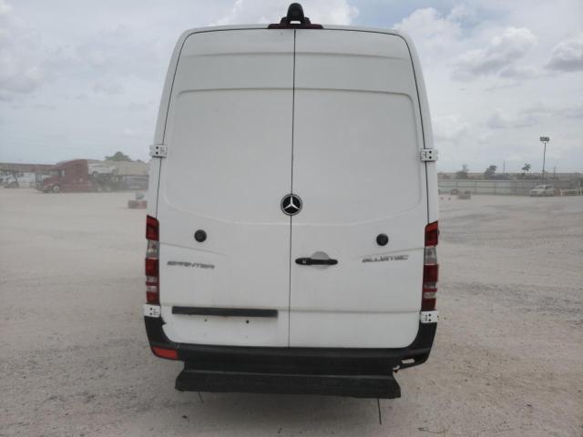 65430993 :رقم المزاد ، WD3PE8CC4F5960447 vin ، 2015 Mercedes-benz Sprinter 2500 مزاد بيع