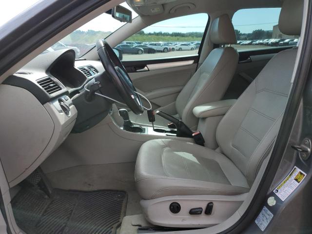 62484573 :رقم المزاد ، 1VWBP7A32DC114704 vin ، 2013 Volkswagen Passat Se مزاد بيع