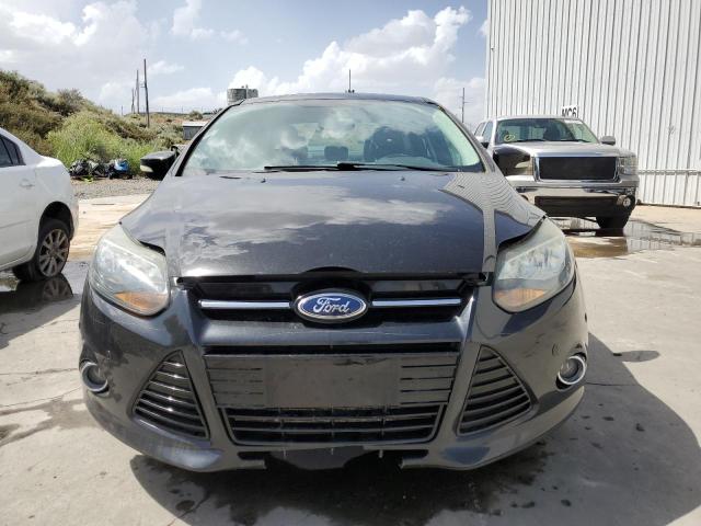 2013 Ford Focus Titanium მანქანა იყიდება აუქციონზე, vin: 1FADP3J2XDL117044, აუქციონის ნომერი: 62660443