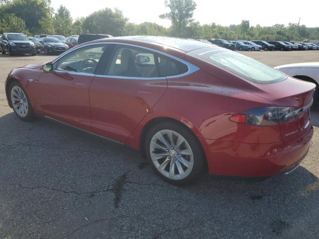 63611153 :رقم المزاد ، 5YJSA1H14FFP74870 vin ، 2015 Tesla Model S 85 مزاد بيع