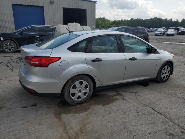 Продажа на аукционе авто 2015 Ford Focus S, vin: 1FADP3E23FL247597, номер лота: 63280333