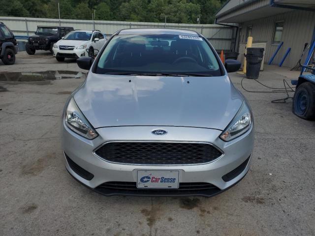 Продажа на аукционе авто 2015 Ford Focus S, vin: 1FADP3E23FL247597, номер лота: 63280333