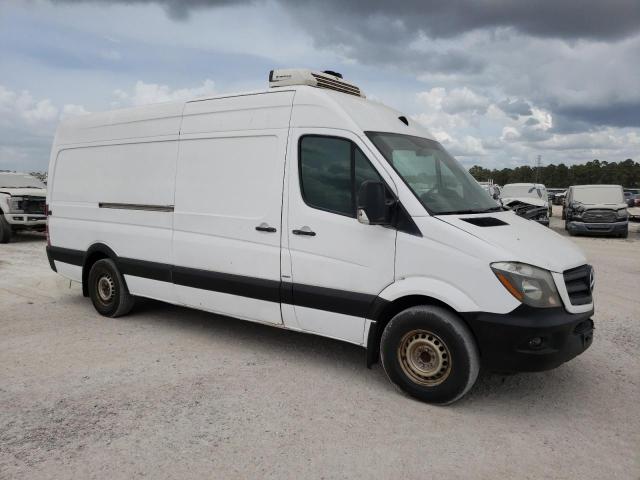 65430993 :رقم المزاد ، WD3PE8CC4F5960447 vin ، 2015 Mercedes-benz Sprinter 2500 مزاد بيع
