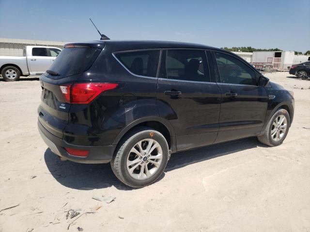 64363103 :رقم المزاد ، 1FMCU0GD1KUA62797 vin ، 2019 Ford Escape Se مزاد بيع