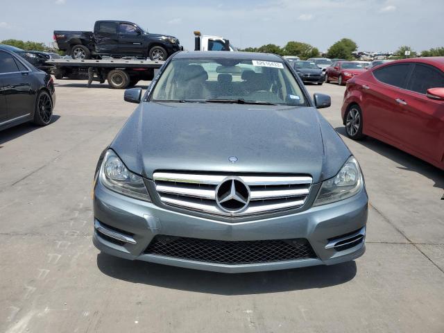 62616433 :رقم المزاد ، WDDGF4HB3CA598437 vin ، 2012 Mercedes-benz C 250 مزاد بيع