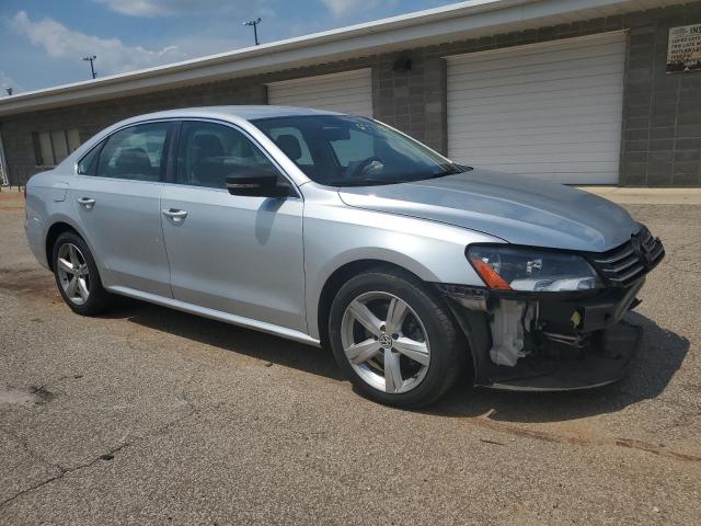 Продажа на аукционе авто 2013 Volkswagen Passat, vin: 1VWBH7A35DC131154, номер лота: 67713074