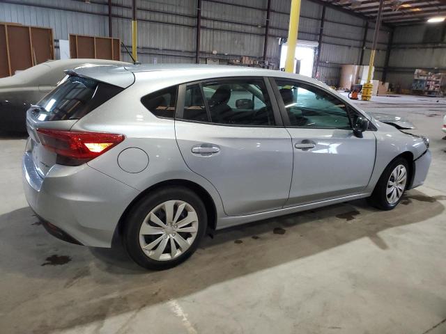 65557624 :رقم المزاد ، 4S3GTAA60J1729674 vin ، 2018 Subaru Impreza مزاد بيع