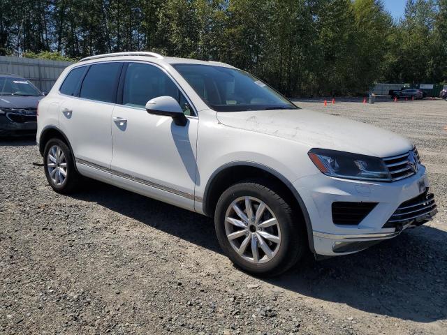69992985 :رقم المزاد ، WVGEF9BP0FD006784 vin ، 2015 Volkswagen Touareg V6 مزاد بيع