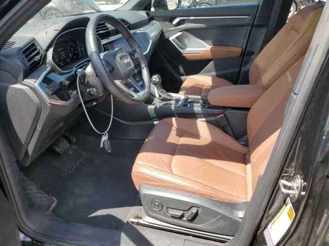69632675 :رقم المزاد ، WA1DECF30M1065818 vin ، 2021 Audi Q3 مزاد بيع