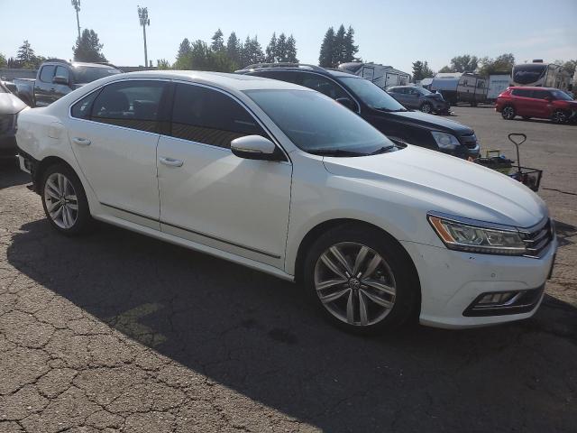 70759645 :رقم المزاد ، 1VWGT7A35HC023174 vin ، 2017 Volkswagen Passat Se مزاد بيع