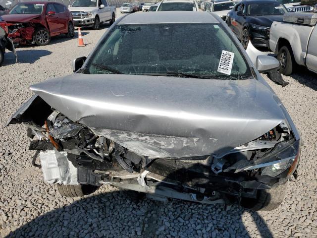 67869625 :رقم المزاد ، 2T1BURHE1KC143663 vin ، 2019 Toyota Corolla مزاد بيع