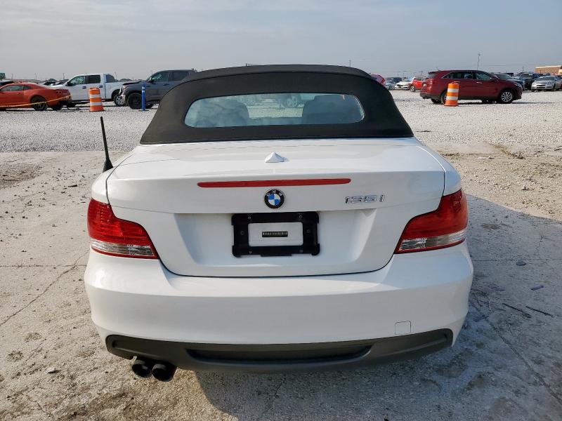 70315635 :رقم المزاد ، WBAUN7C59BVM25500 vin ، 2011 Bmw 135 I مزاد بيع