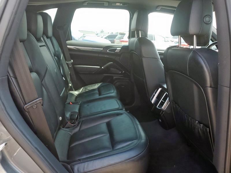 Продаж на аукціоні авто 2016 Porsche Cayenne, vin: WP1AA2A24GLA03925, номер лоту: 68106385