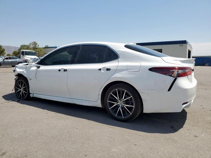 90200645 :رقم المزاد ، 4T1G11AK1MU533986 vin ، 2021 Toyota Camry مزاد بيع
