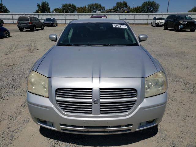 67452775 :رقم المزاد ، 2D4FV47V06H510604 vin ، 2006 Dodge Magnum مزاد بيع