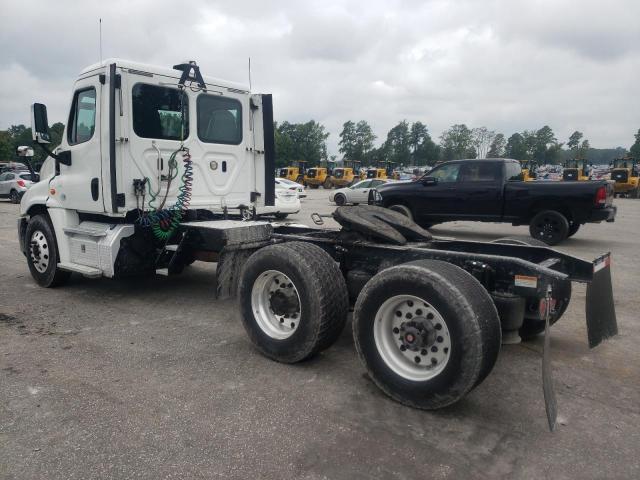 63622425 :رقم المزاد ، 1FUGGEDV0JLHB4053 vin ، 2018 Freightliner Cascadia 1 مزاد بيع