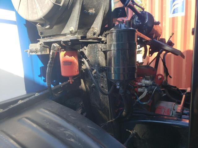 70034495 :رقم المزاد ، 5VCACLLE6DH215669 vin ، 2013 Autocar Llc Xpeditor مزاد بيع
