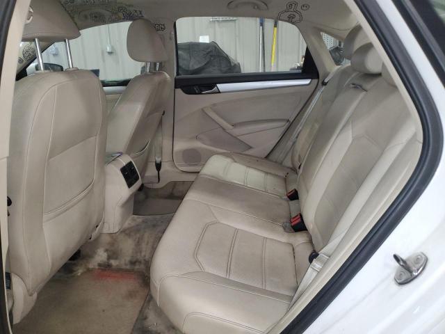 2013 Volkswagen Passat მანქანა იყიდება აუქციონზე, vin: 1VWBP7A35DC033227, აუქციონის ნომერი: 68400145