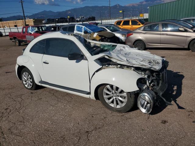 2018 Volkswagen Beetle S მანქანა იყიდება აუქციონზე, vin: 3VWFD7AT9JM716553, აუქციონის ნომერი: 70220685