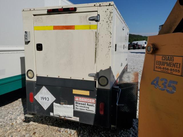 50512996 :رقم المزاد ، 1T9TG13244R781001 vin ، 2004 Taylor Trailer مزاد بيع