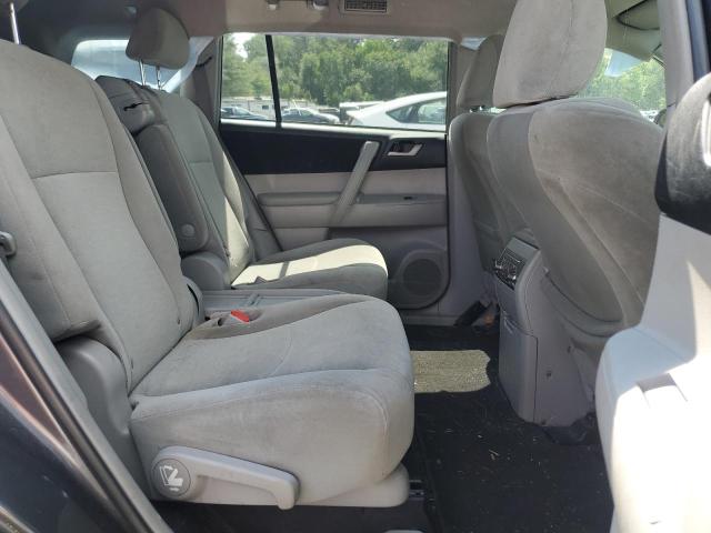 Продажа на аукционе авто 2012 Toyota Highlander Base, vin: 5TDBK3EH1CS121401, номер лота: 68711375