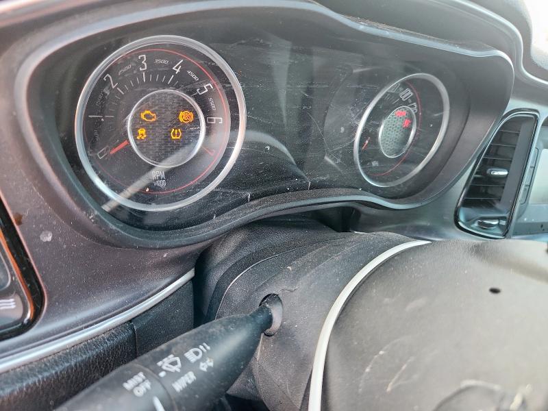 70044485 :رقم المزاد ، 2C3CDZAG5FH710005 vin ، 2015 Dodge Challenger مزاد بيع