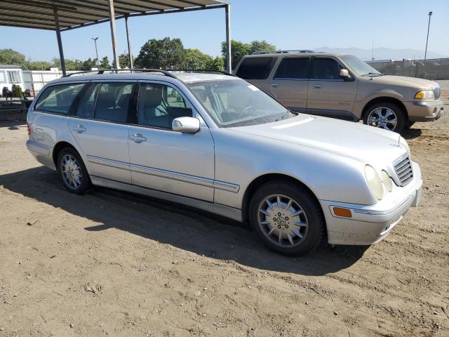 2001 Mercedes-benz E 320 მანქანა იყიდება აუქციონზე, vin: WDBJH65J01B276815, აუქციონის ნომერი: 69695515