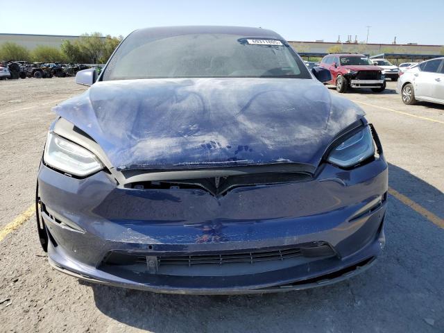69311805 :رقم المزاد ، 7SAXCBE60NF334071 vin ، 2022 Tesla Model X مزاد بيع