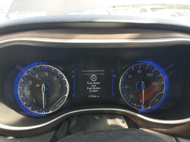 68026945 :رقم المزاد ، 2C4RC1BG5JR317889 vin ، 2018 Chrysler Pacifica مزاد بيع