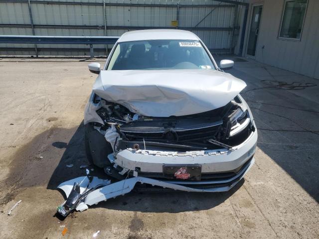 Продажа на аукционе авто 2017 Volkswagen Jetta, vin: 3VW2B7AJ1HM279984, номер лота: 69058475
