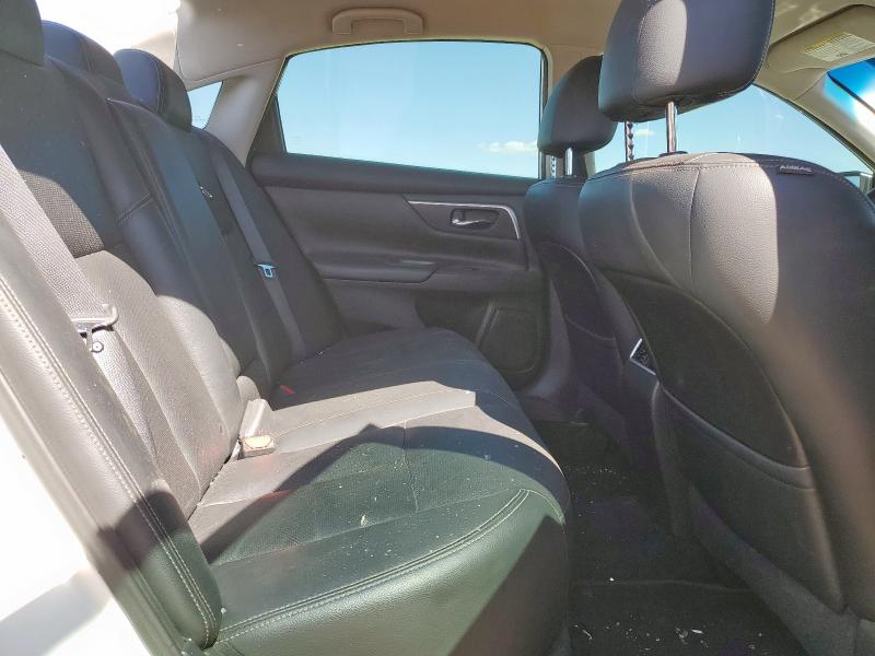 2018 Nissan Altima მანქანა იყიდება აუქციონზე, vin: 1N4AL3AP2JC237183, აუქციონის ნომერი: 70026445