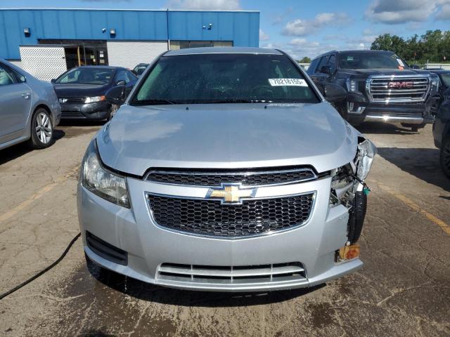 70218155 :رقم المزاد ، 1G1PC5SH7B7140538 vin ، 2011 Chevrolet Cruze مزاد بيع