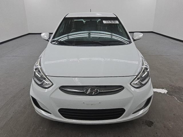 69261915 :رقم المزاد ، KMHCT4AE9HU300397 vin ، 2017 Hyundai Accent Se مزاد بيع