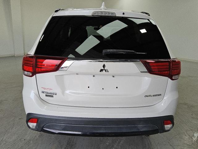 Продажа на аукционе авто 2018 Mitsubishi Outlander, vin: JA4AD3A31JZ044227, номер лота: 67793005
