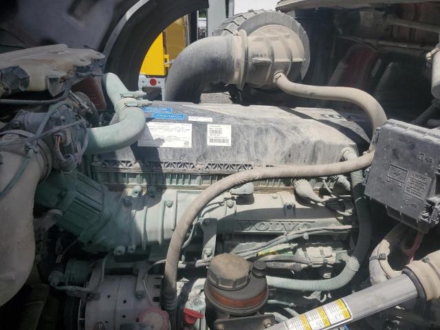 70842175 :رقم المزاد ، 4V4NC9EH4PN616494 vin ، 2023 Volv Vn مزاد بيع