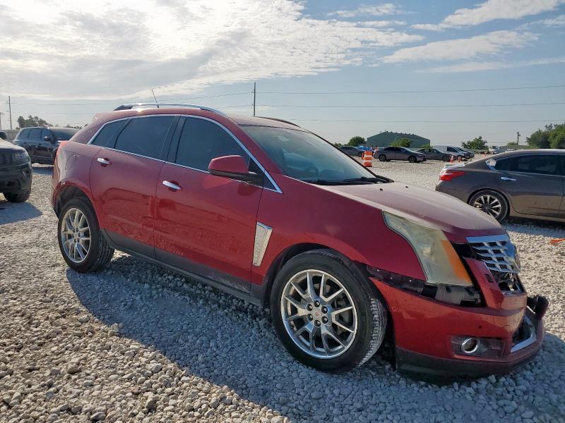 70951645 :رقم المزاد ، 3GYFNDE33ES675177 vin ، 2014 Cadillac Srx مزاد بيع