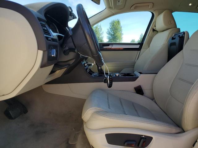 69992985 :رقم المزاد ، WVGEF9BP0FD006784 vin ، 2015 Volkswagen Touareg V6 مزاد بيع
