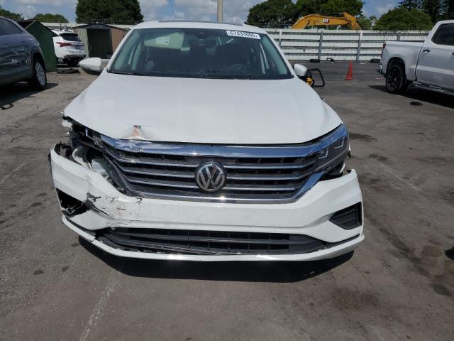 52134796 :رقم المزاد ، 1VWSA7A3XMC016876 vin ، 2021 Volkswagen Passat مزاد بيع
