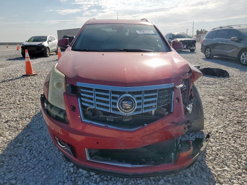70951645 :رقم المزاد ، 3GYFNDE33ES675177 vin ، 2014 Cadillac Srx مزاد بيع