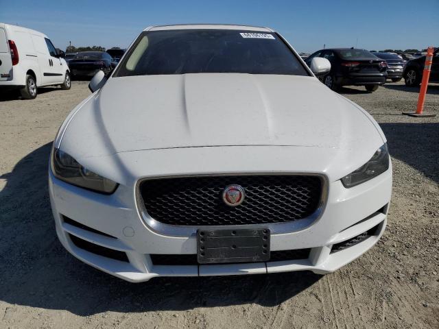 2018 Jaguar Xe მანქანა იყიდება აუქციონზე, vin: SAJAR4FX8JCP33842, აუქციონის ნომერი: 68106195
