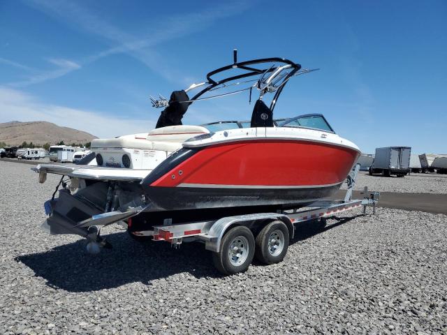 67990675 :رقم المزاد ، FGE5S003I516 vin ، 2016 Cobalt Boat مزاد بيع