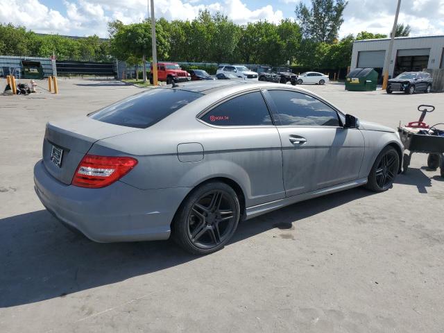 2013 Mercedes-benz C 250 მანქანა იყიდება აუქციონზე, vin: WDDGJ4HB7DF957937, აუქციონის ნომერი: 67266925