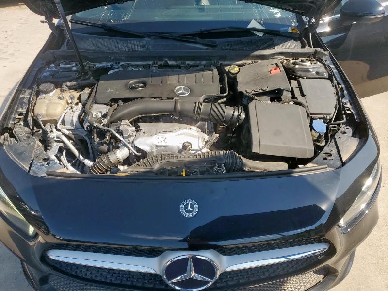 68282375 :رقم المزاد ، W1K3G4EB2LW043613 vin ، 2020 Mercedes-benz A 220 مزاد بيع